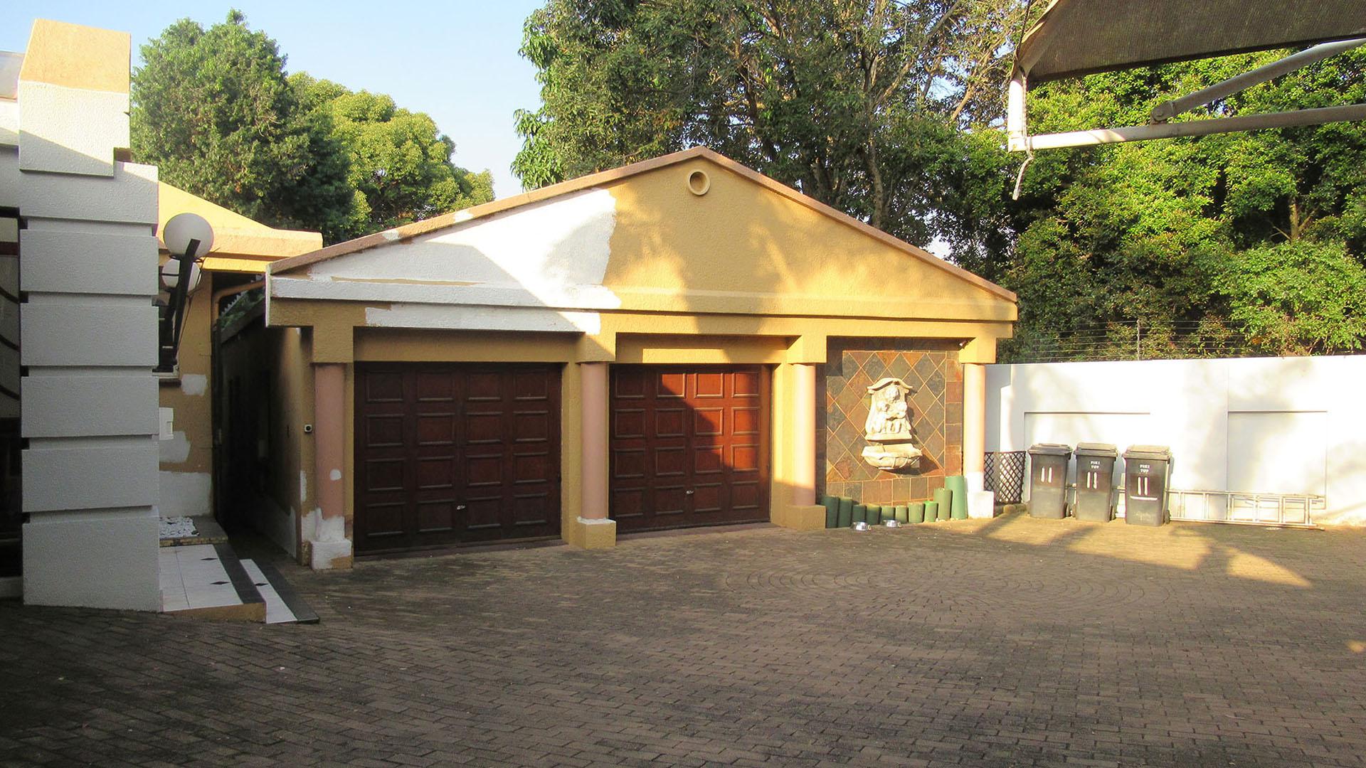 Front View of property in Sundowner
