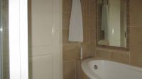 Bathroom 1 - 6 square meters of property in Sundowner