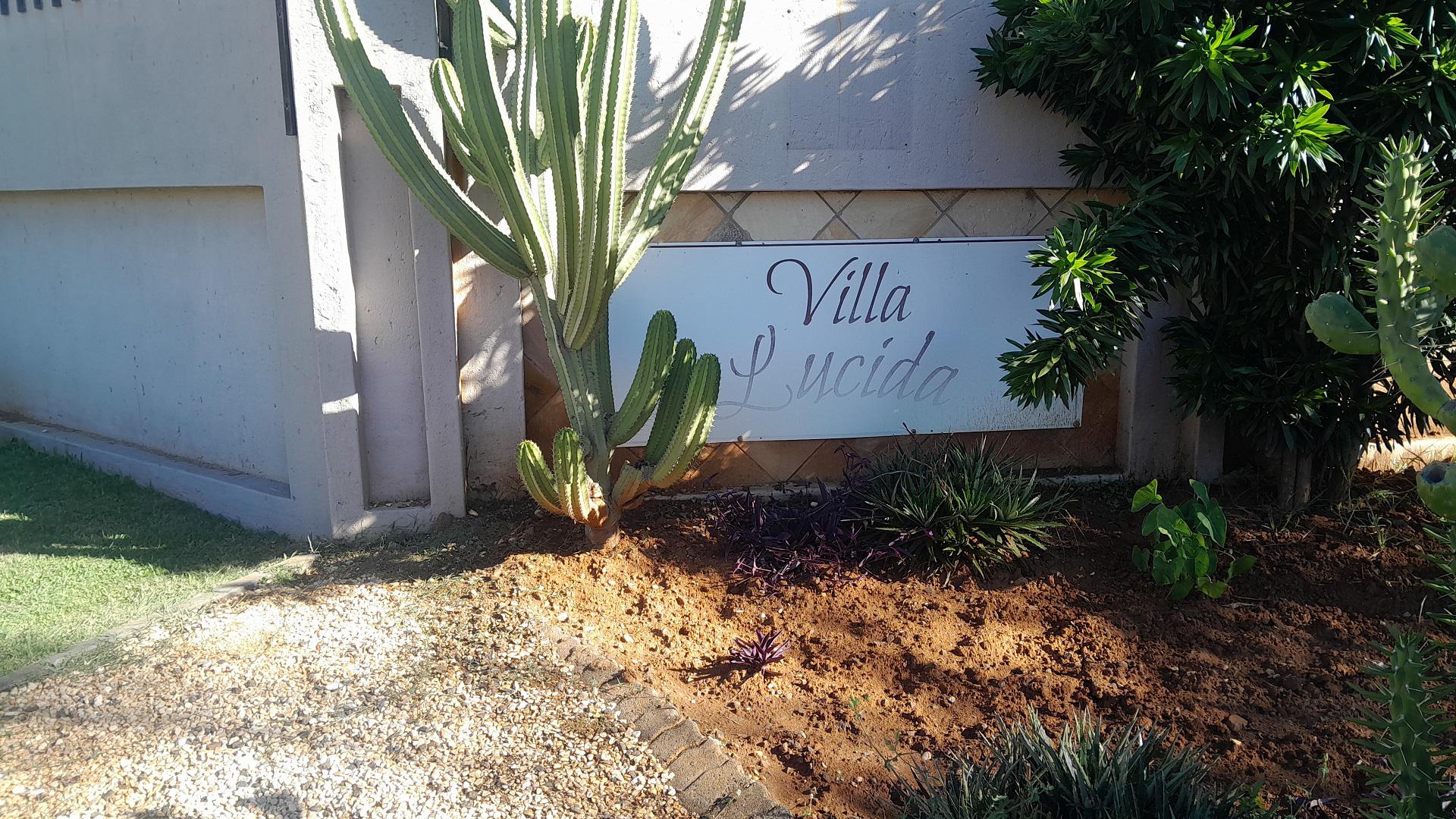 Front View of property in Waterval East