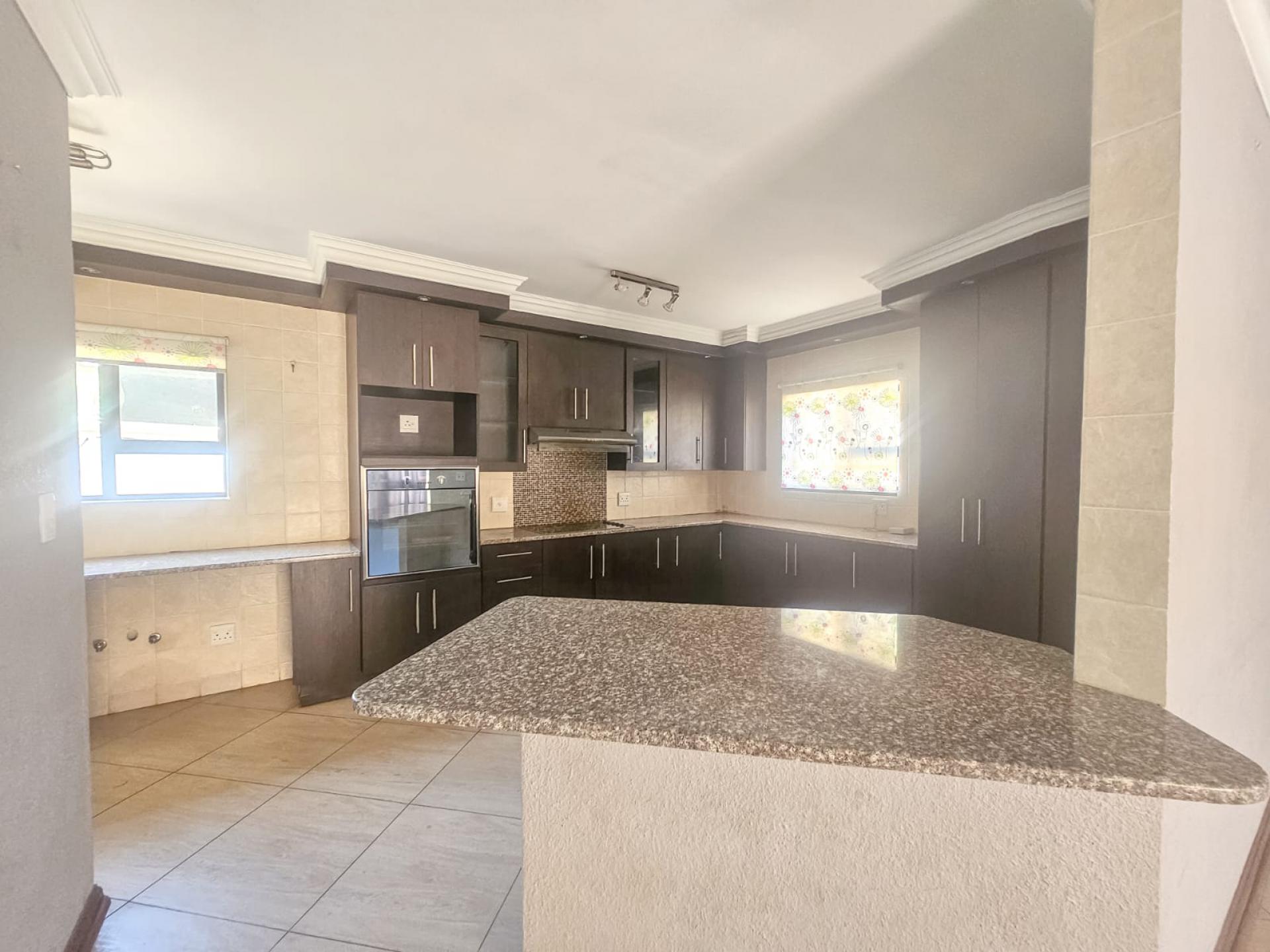  of property in Thatchfield Hills Estate