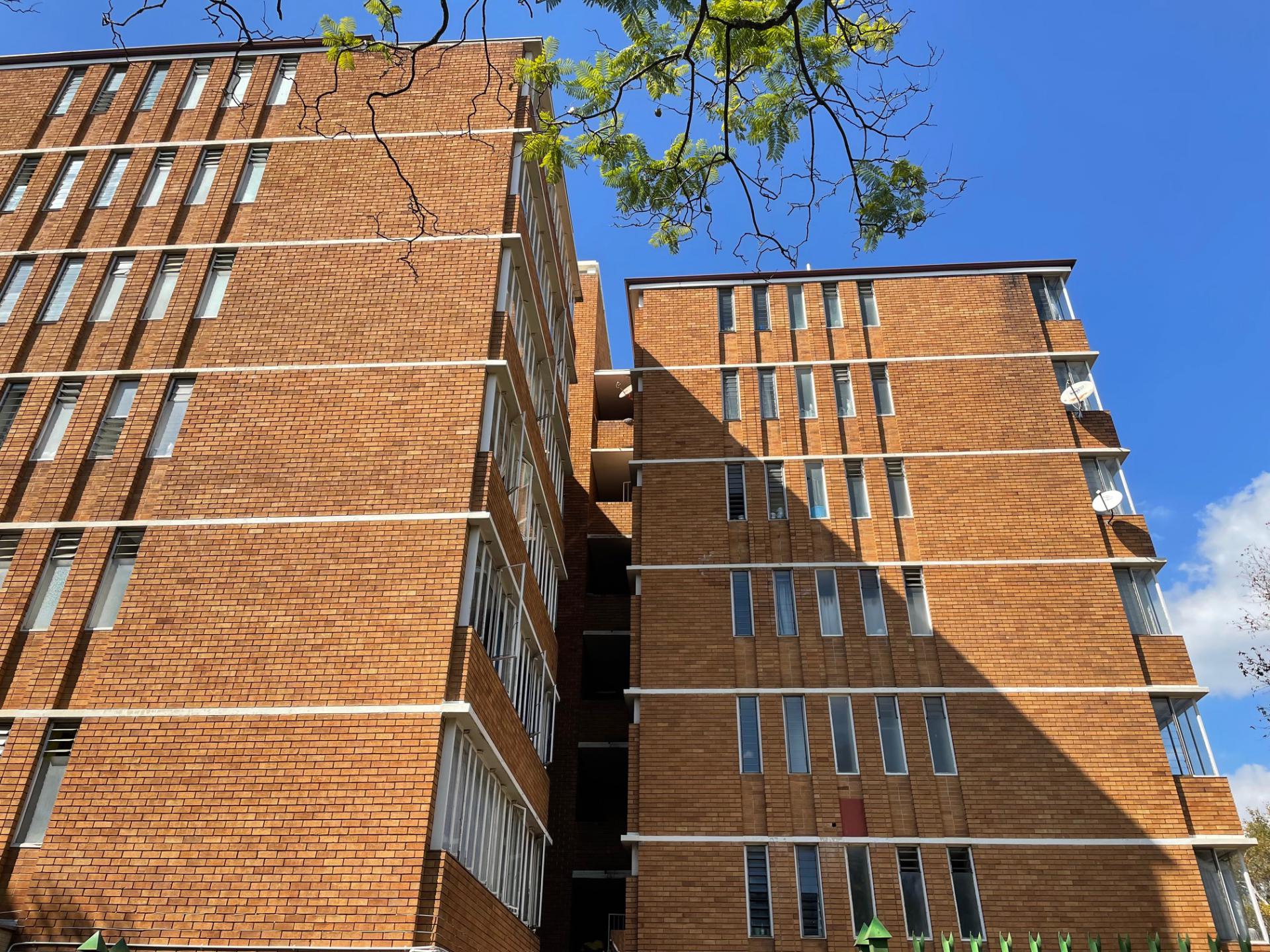  of property in Sunnyside