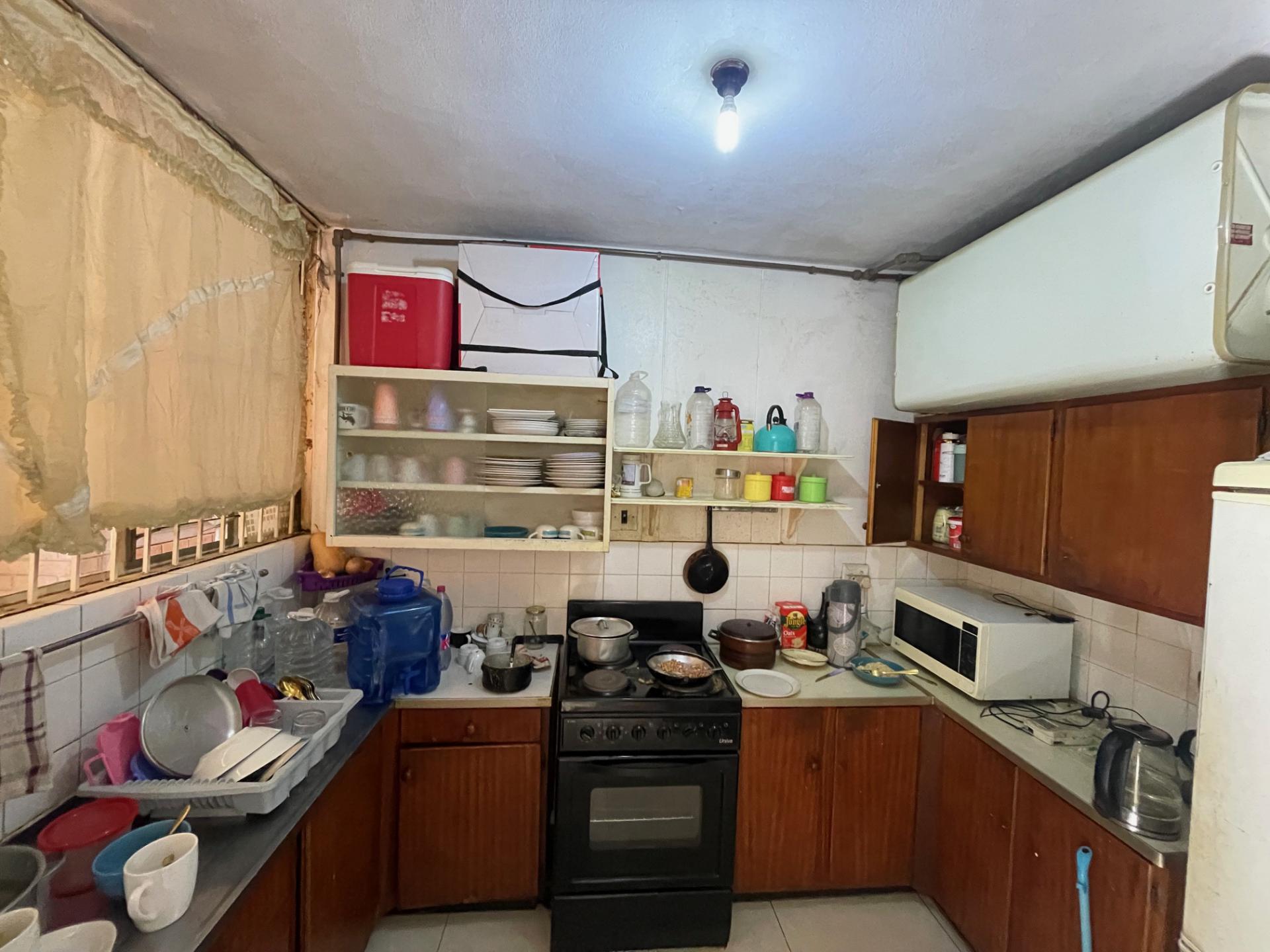  of property in Sunnyside