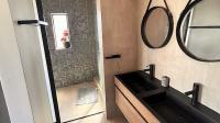 Main Bathroom of property in Zandspruit