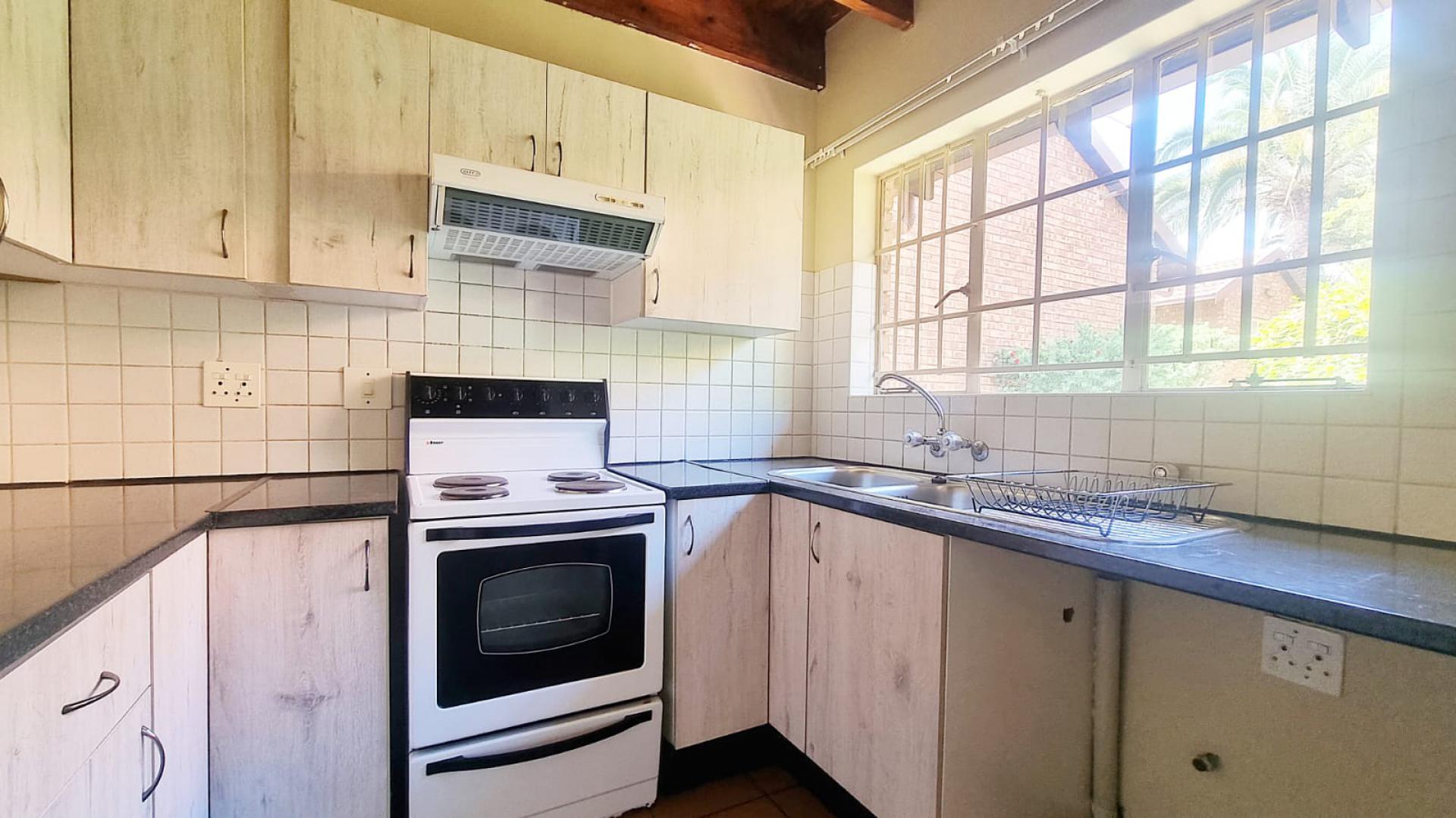  of property in Zwartkop