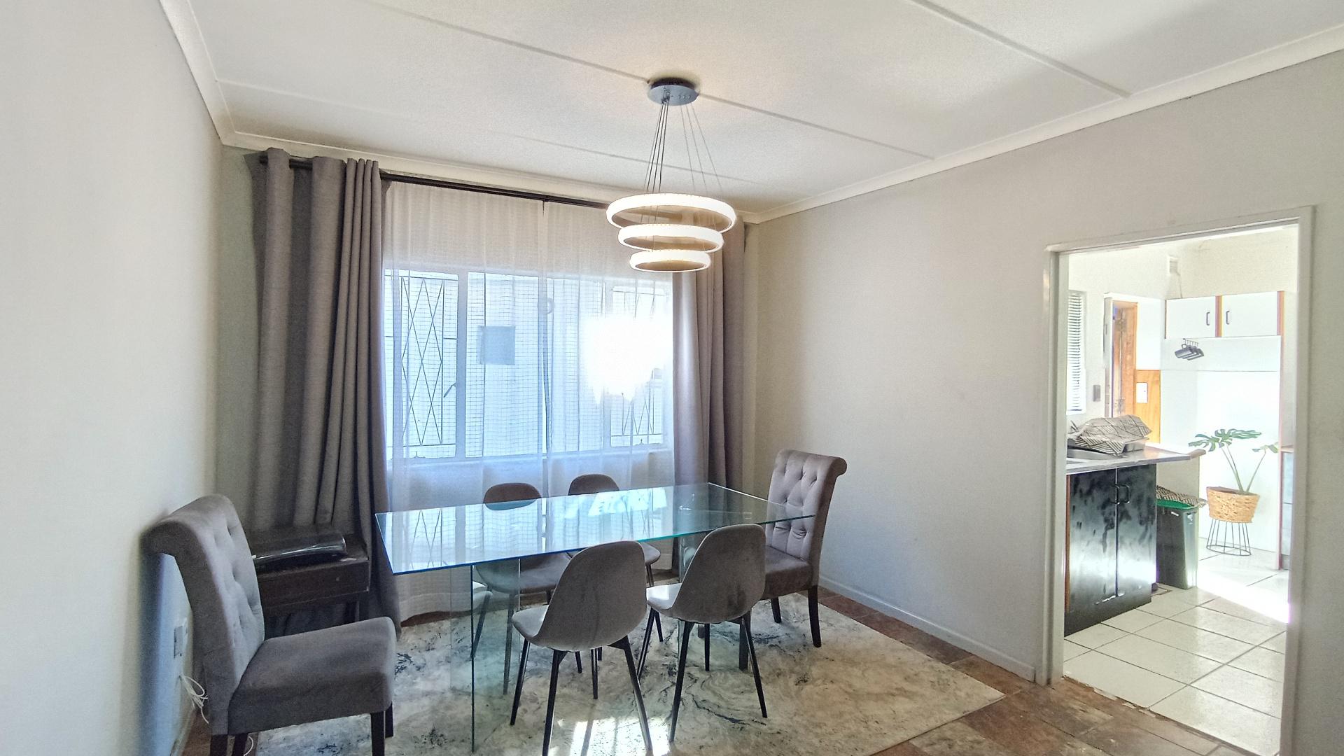 Dining Room - 13 square meters of property in Howick