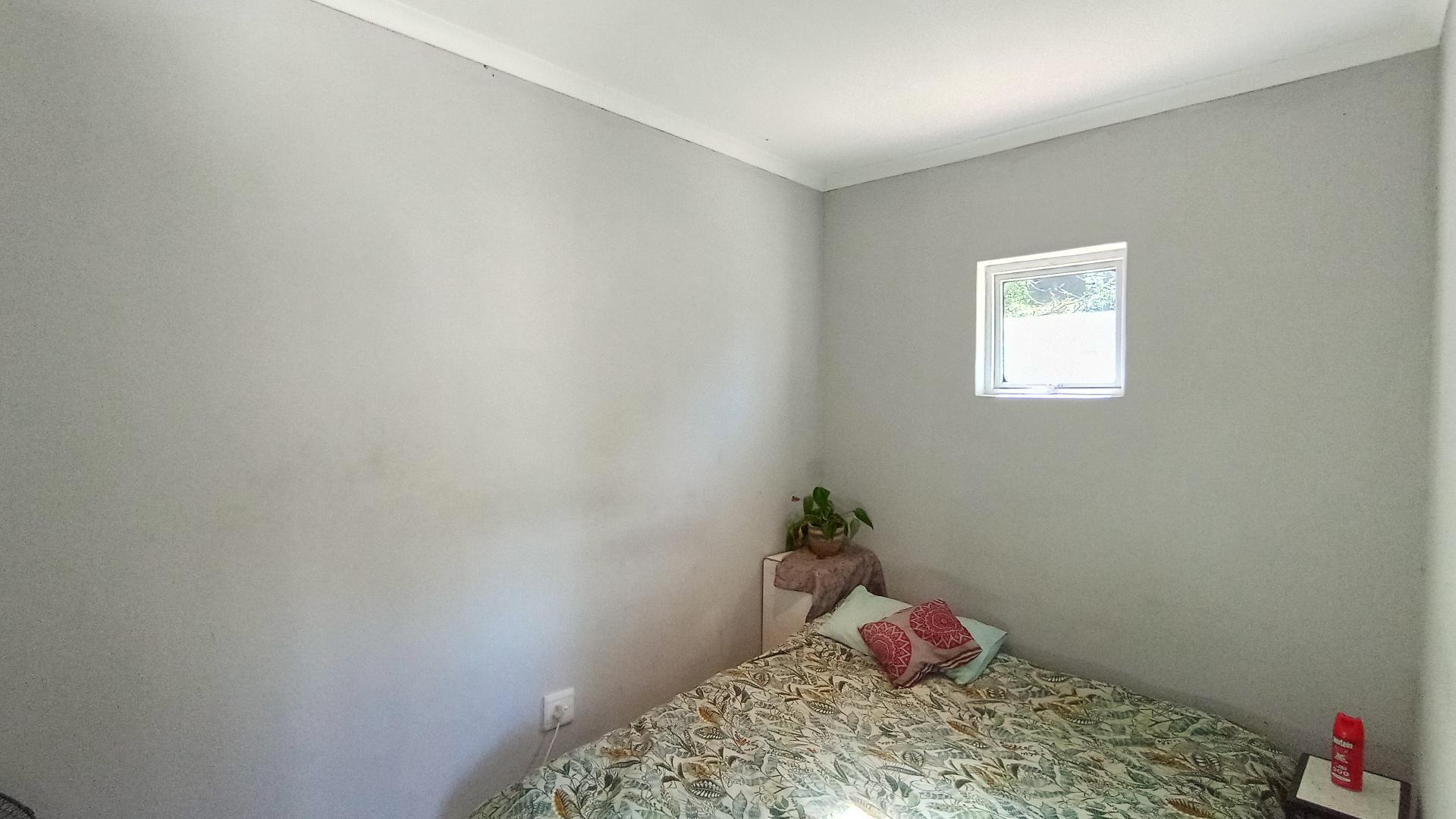 Flatlet - 56 square meters of property in Howick