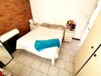  of property in Bendor
