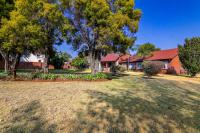  of property in Raslouw