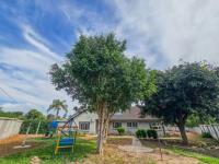  of property in Bendor