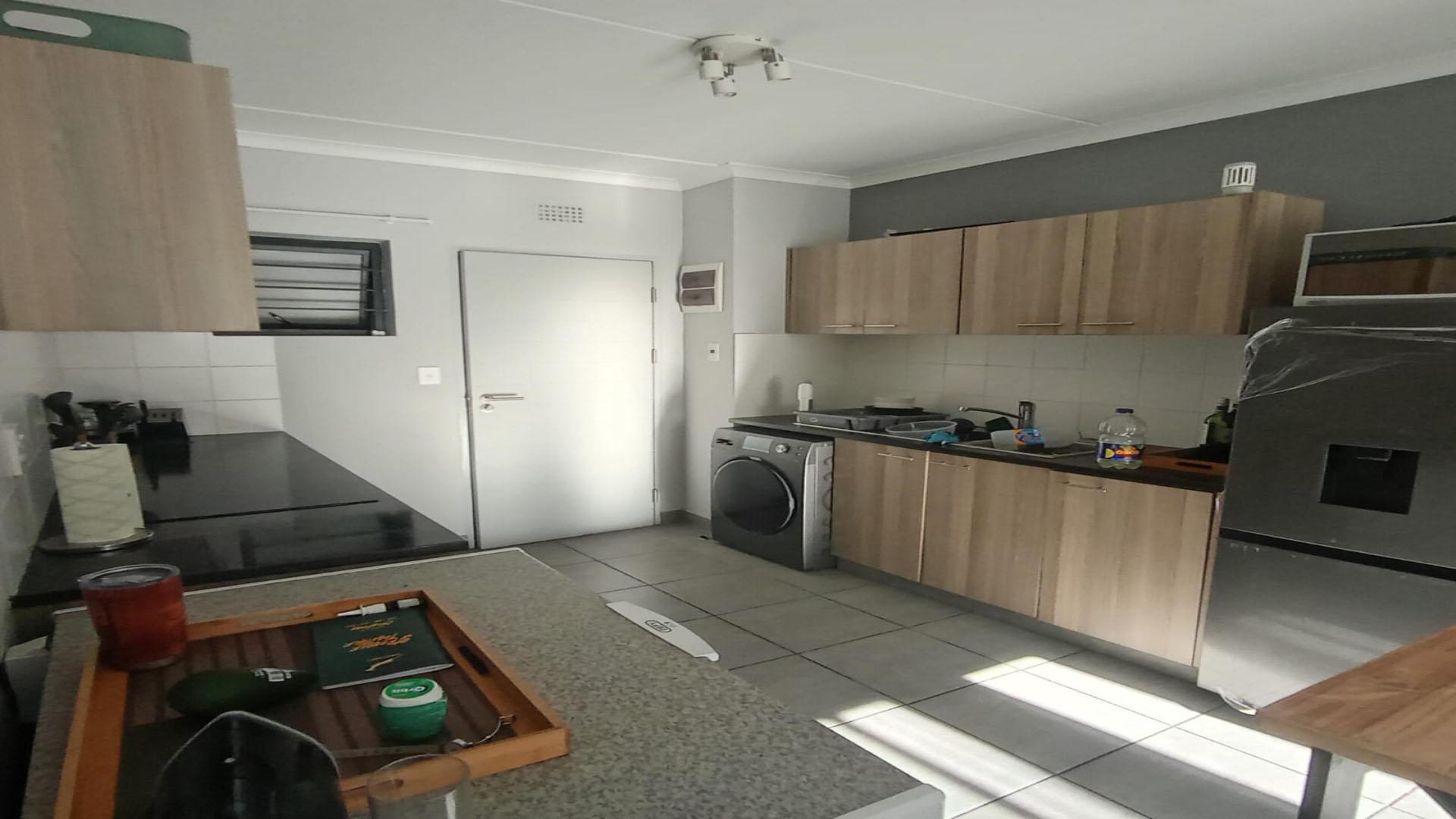 Kitchen of property in Umbogintwini