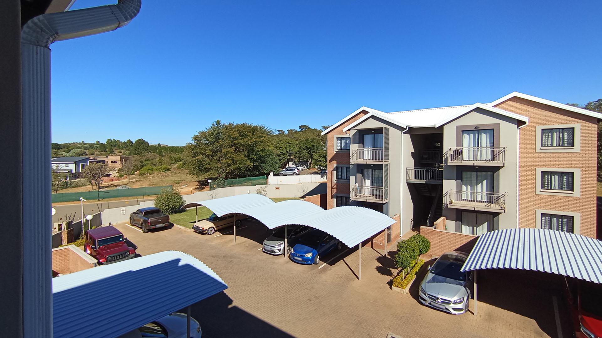 Front View of property in Kameeldrift