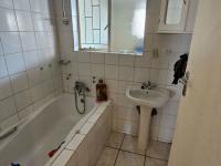  of property in Bendor