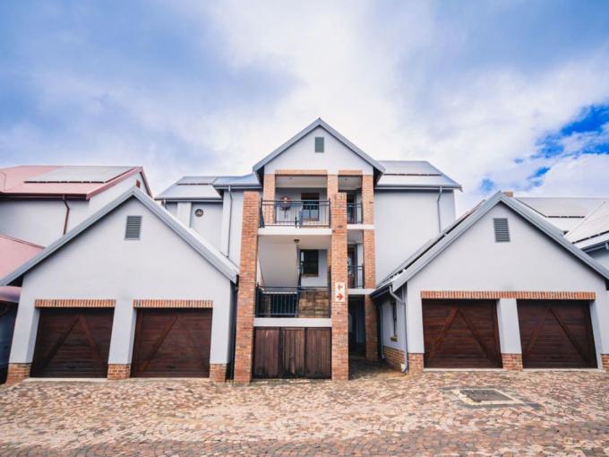 3 Bedroom Apartment for Sale For Sale in Heritage Hill - MR677207