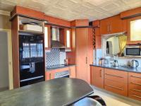  of property in Brackendowns