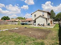  of property in Brackendowns