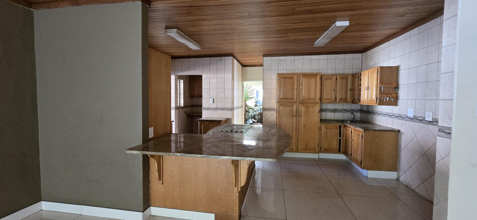  of property in Elarduspark