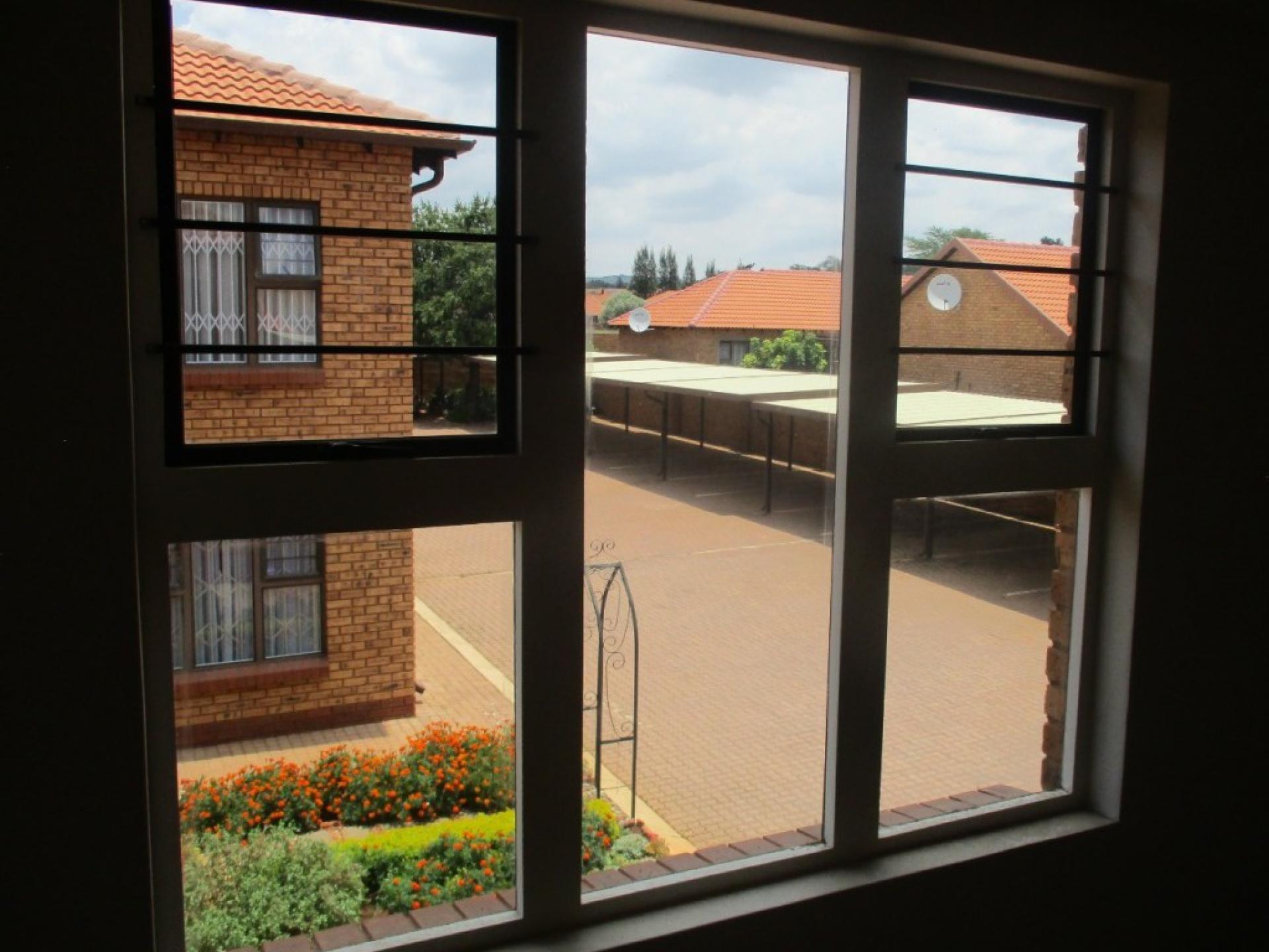  of property in Willow Park Manor