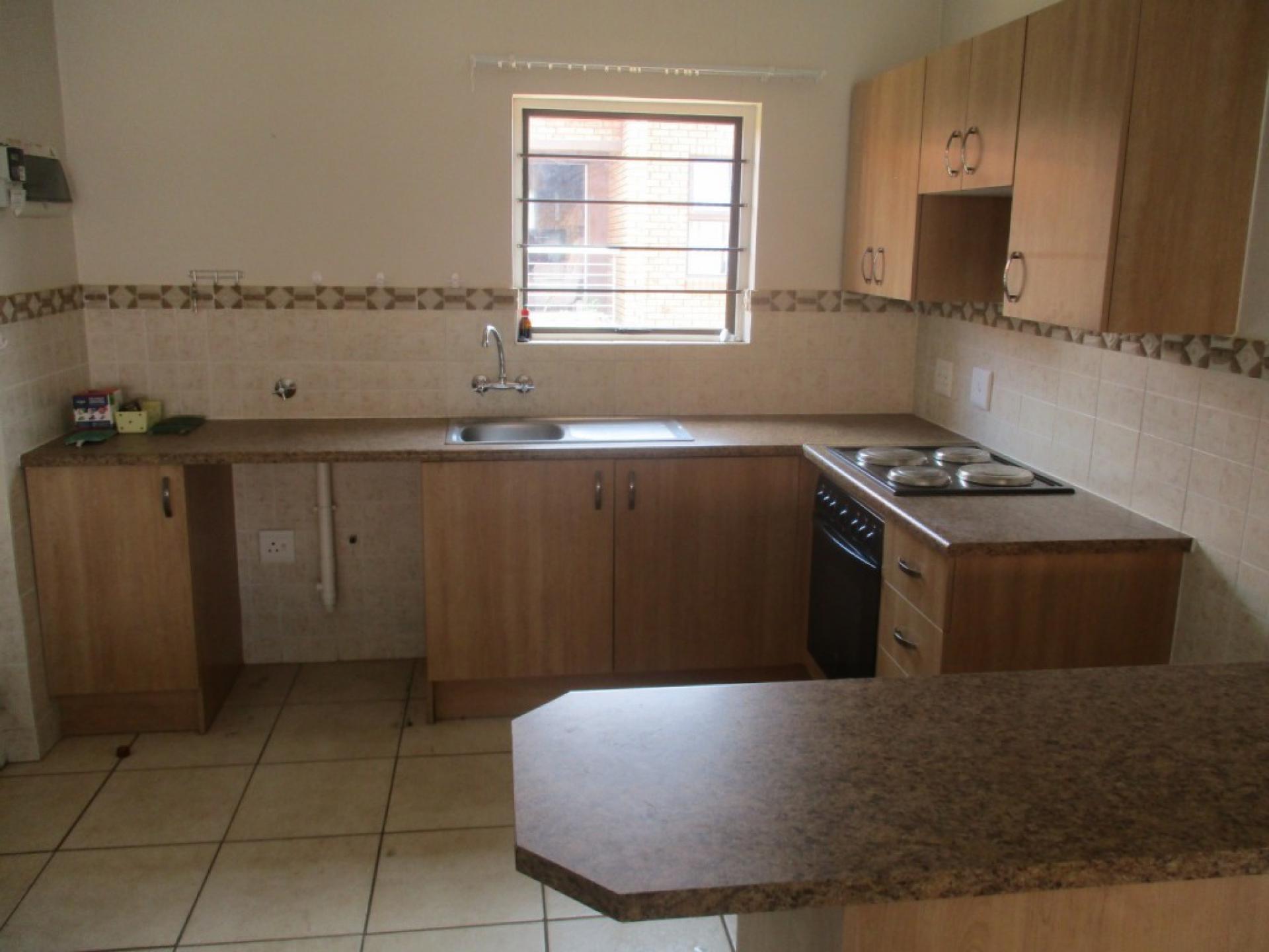  of property in Willow Park Manor