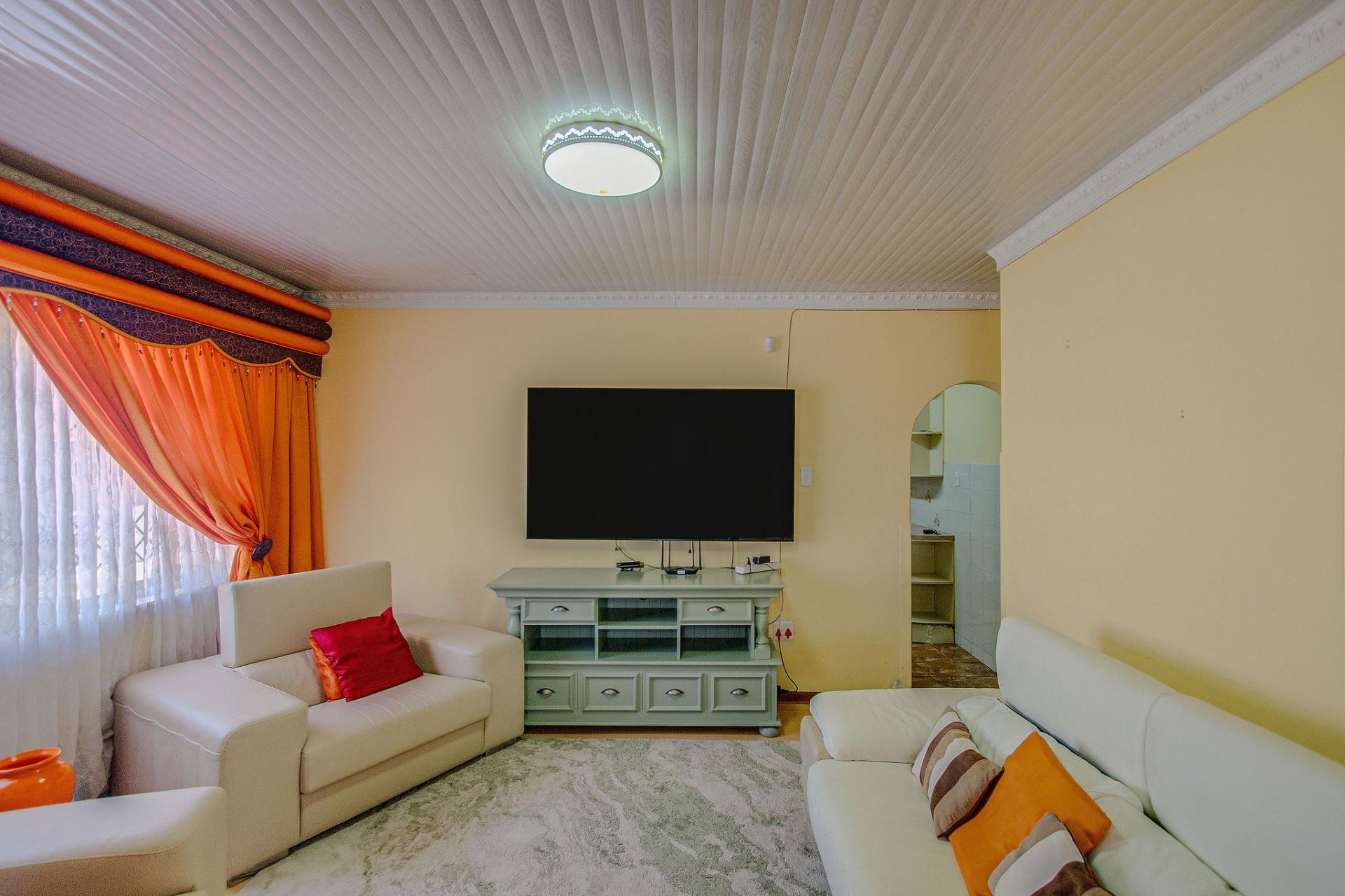  of property in Algoa Park