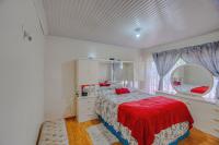  of property in Algoa Park