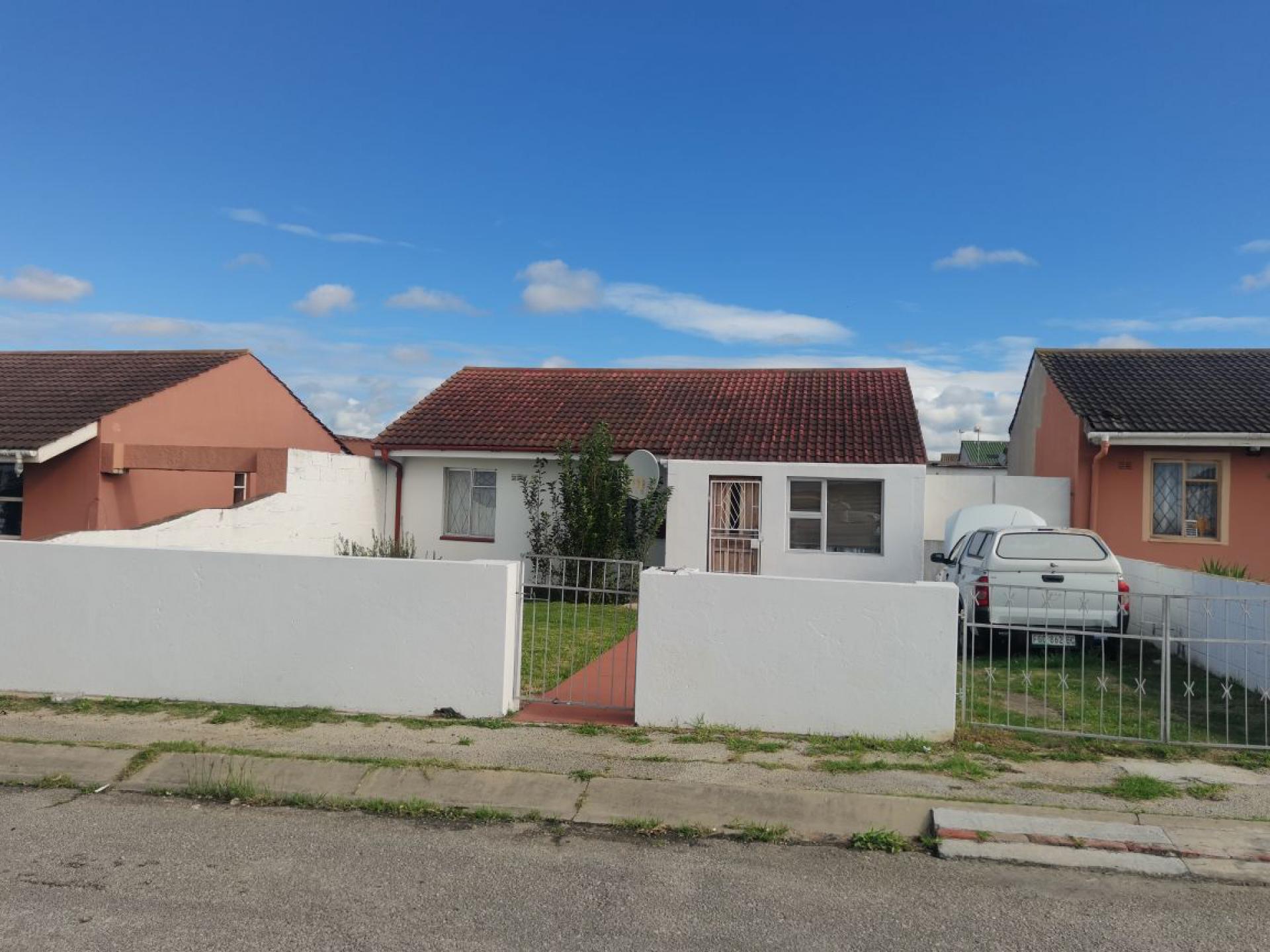  of property in Booysen Park