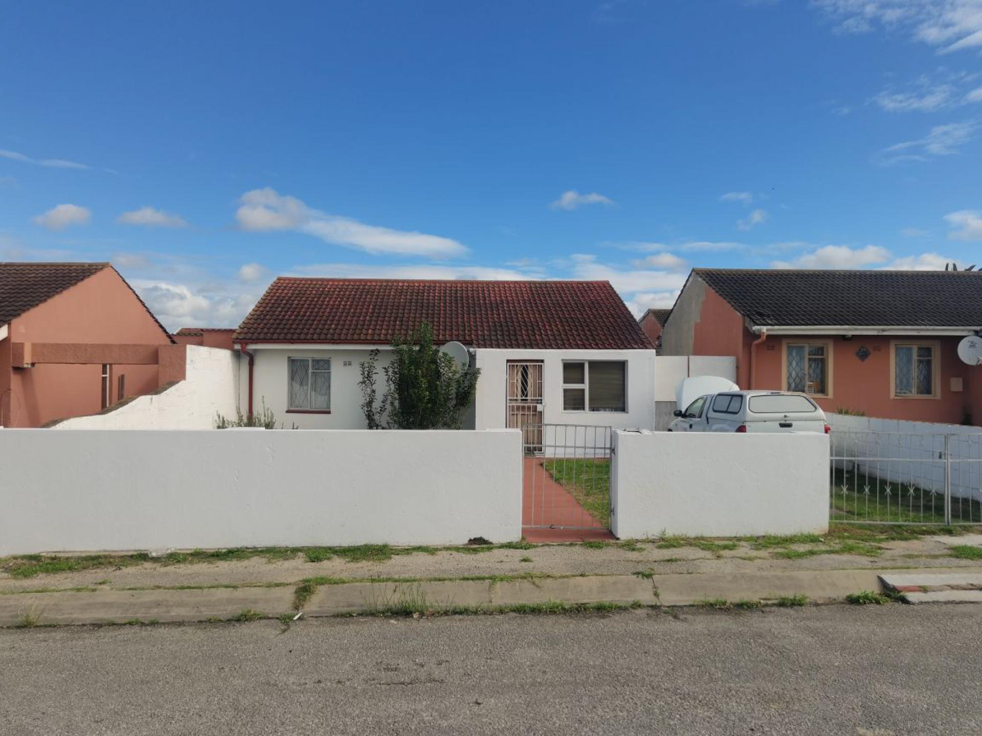  of property in Booysen Park