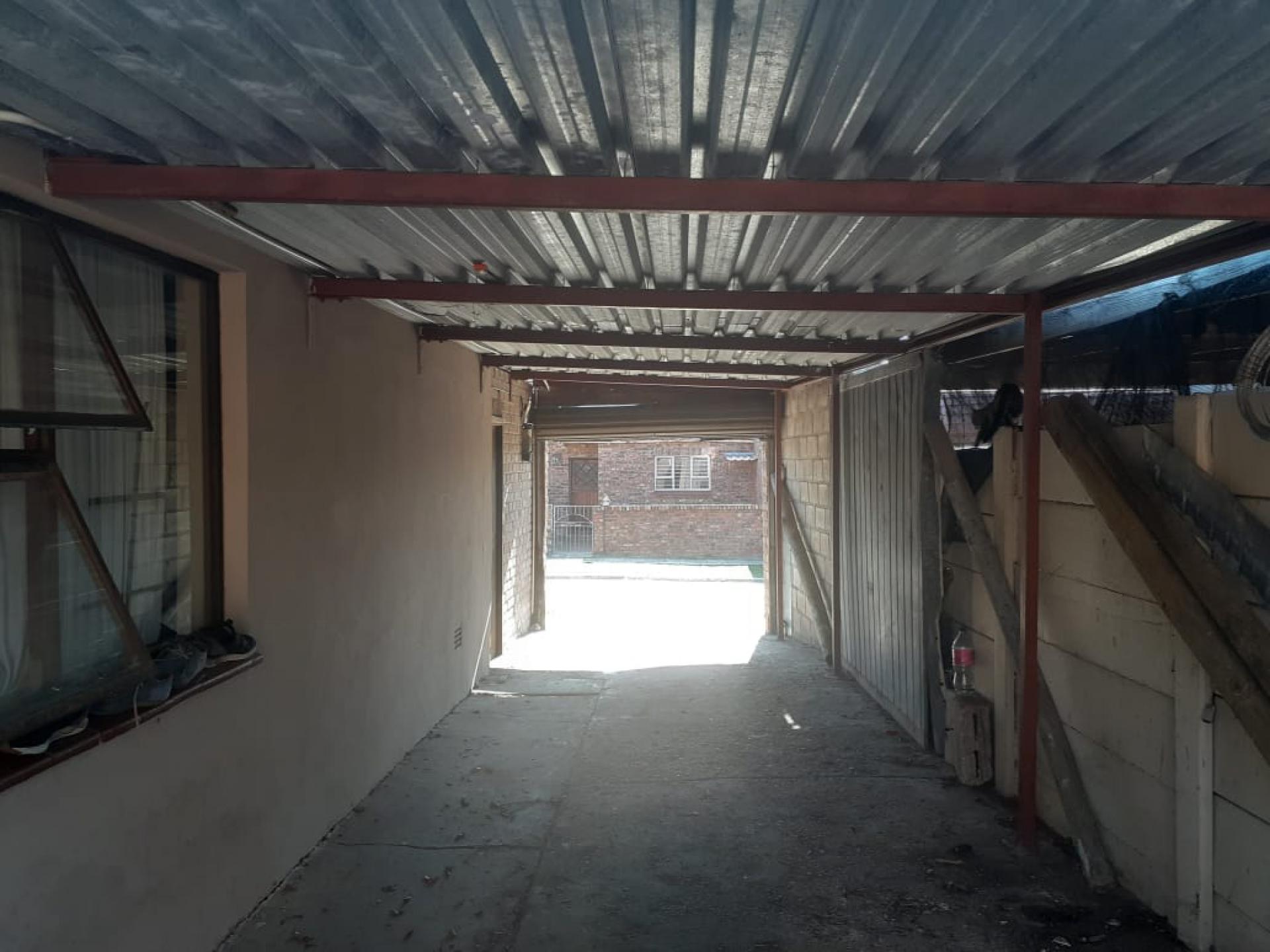  of property in Kensington - PE