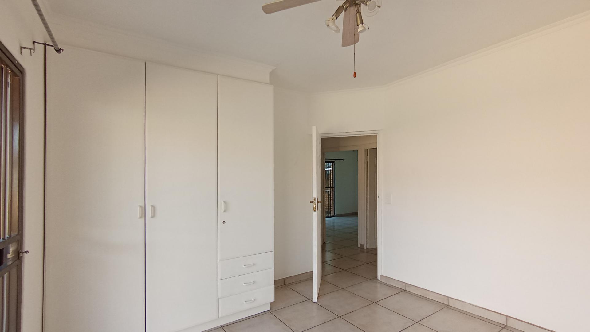 Bed Room 1 - 13 square meters of property in New Redruth