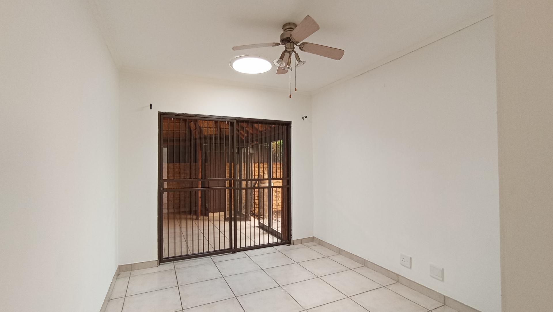 Bed Room 2 - 12 square meters of property in New Redruth