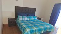 Bed Room 1 of property in Primrose