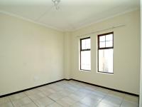  of property in Kosmosdal