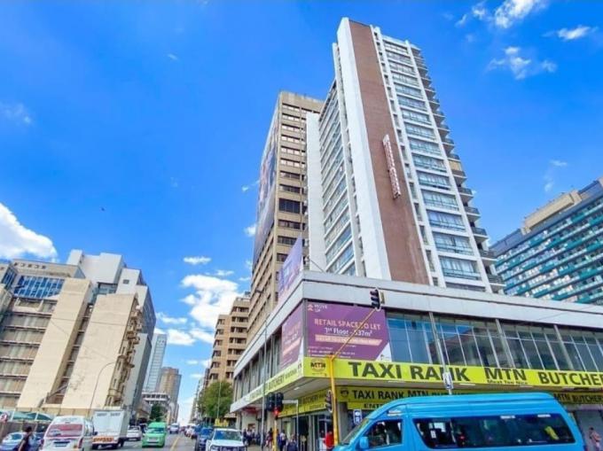 2 Bedroom Apartment for Sale For Sale in Braamfontein - MR677390