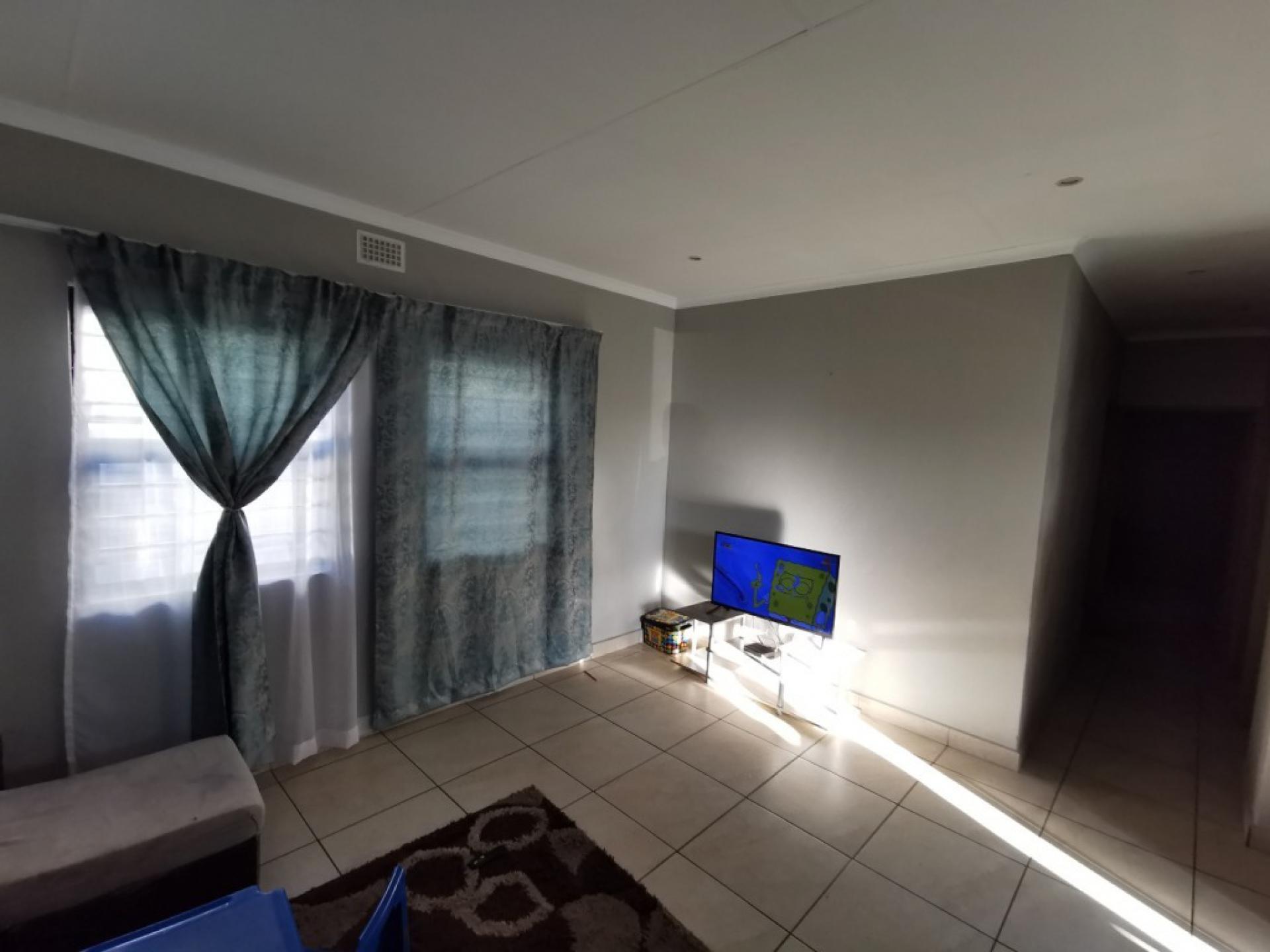  of property in Andeon