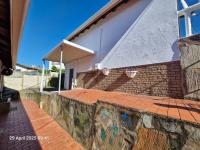  of property in Queensburgh