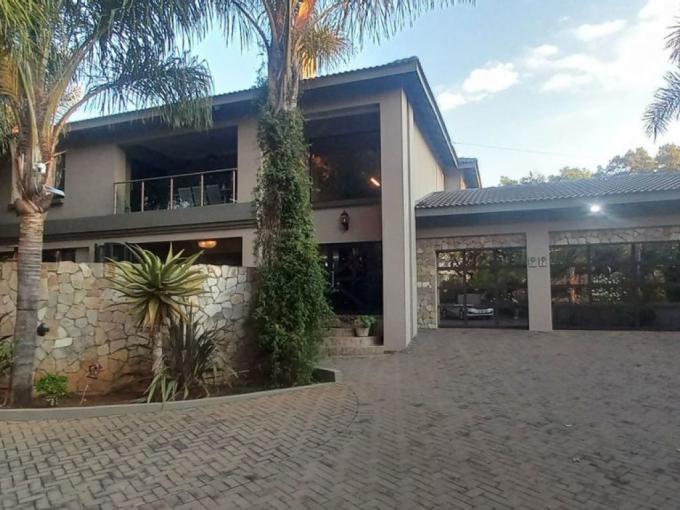 6 Bedroom House for Sale For Sale in Middelburg - MP - MR677426