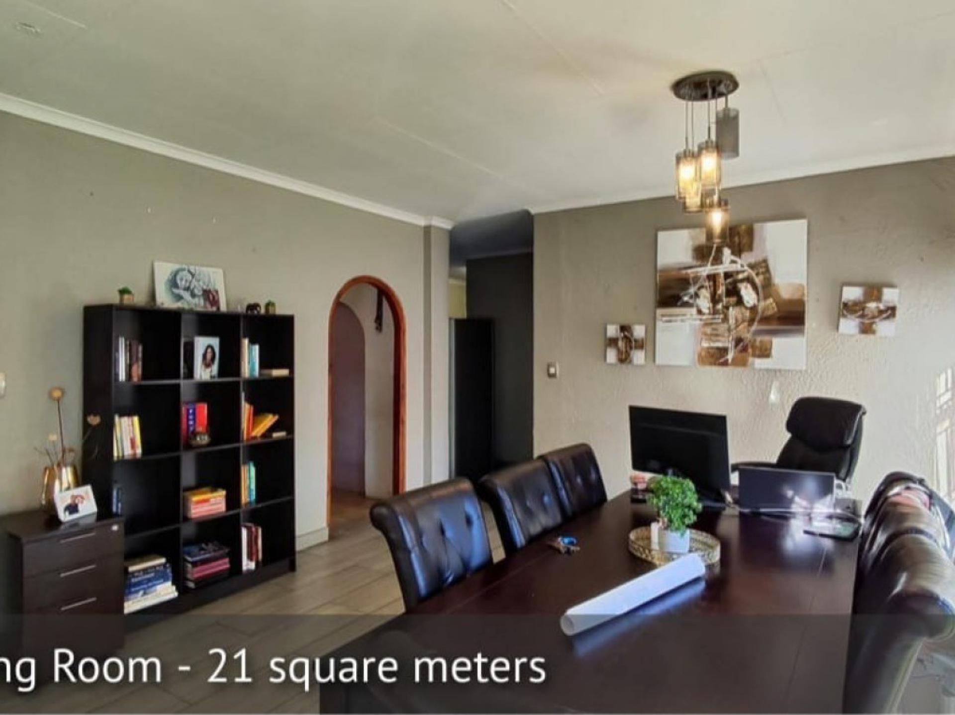  of property in Ravenswood