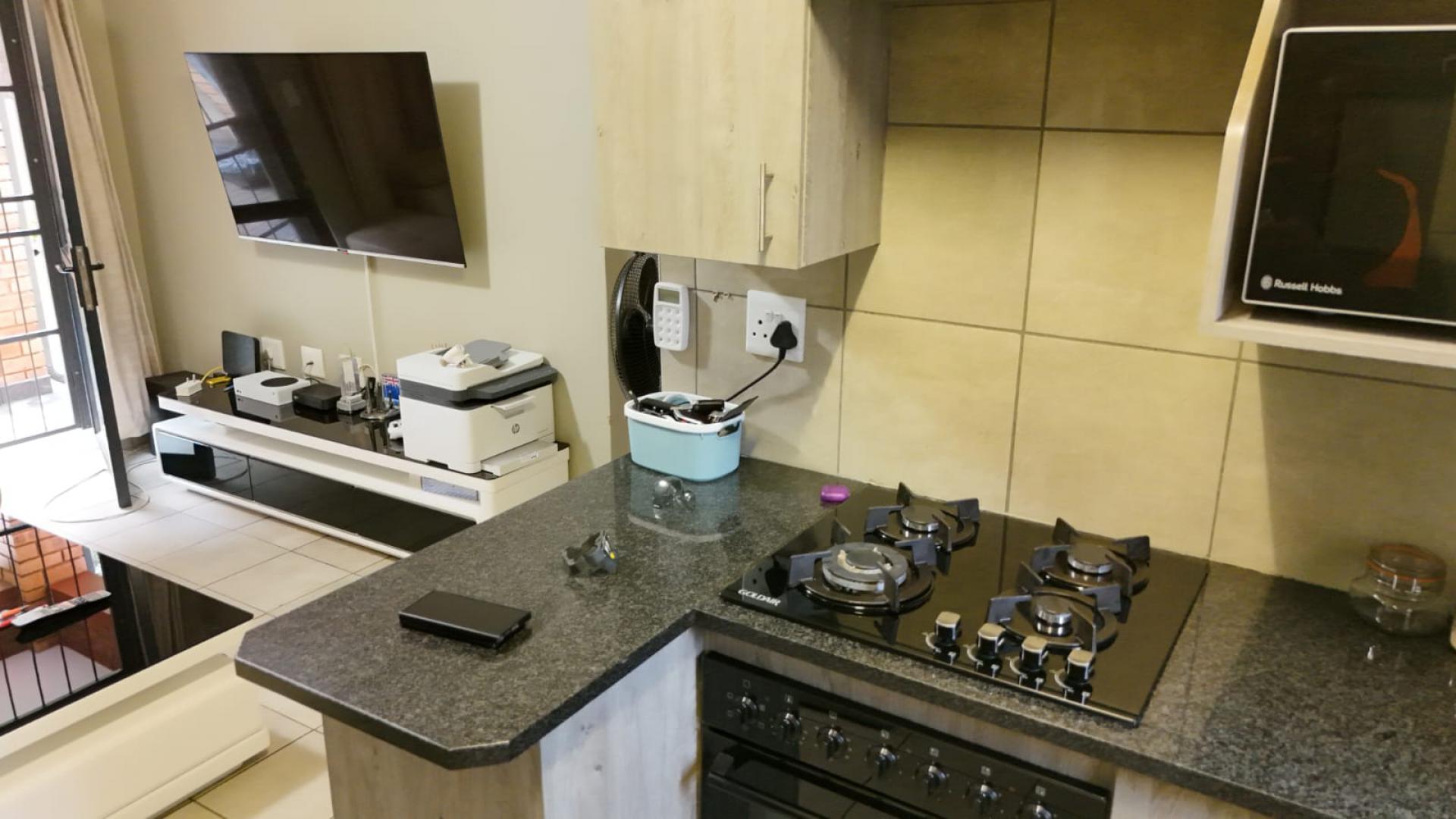 Kitchen of property in Montana Tuine