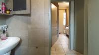 Bathroom 1 - 4 square meters of property in Montana Tuine