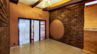 Dining Room - 20 square meters of property in Dalpark