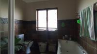Bathroom 2 - 7 square meters of property in Moreletapark