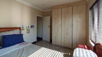 Bed Room 3 - 15 square meters of property in Moreletapark