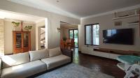 Lounges - 72 square meters of property in Moreletapark