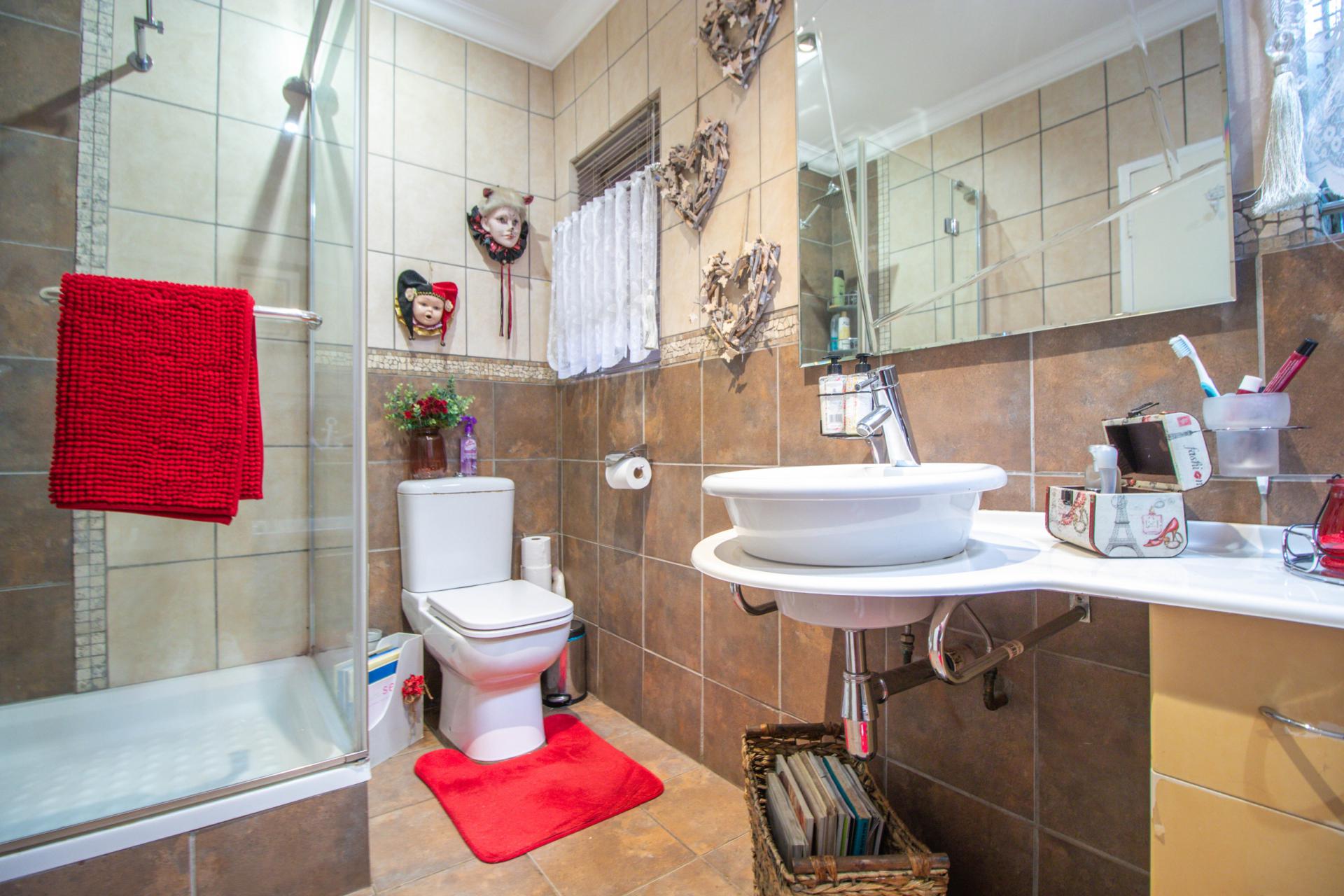  of property in Moreletapark