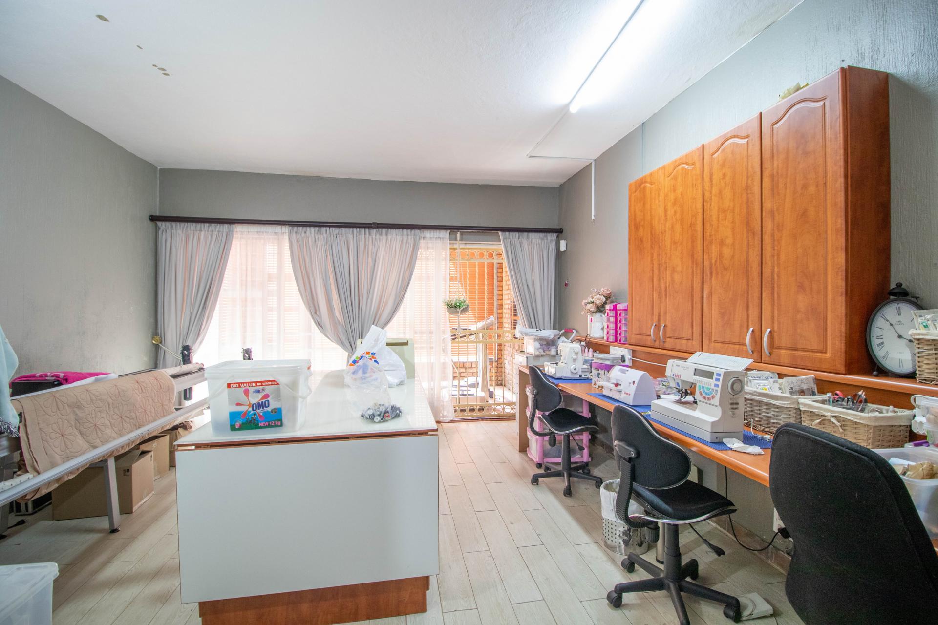  of property in Moreletapark