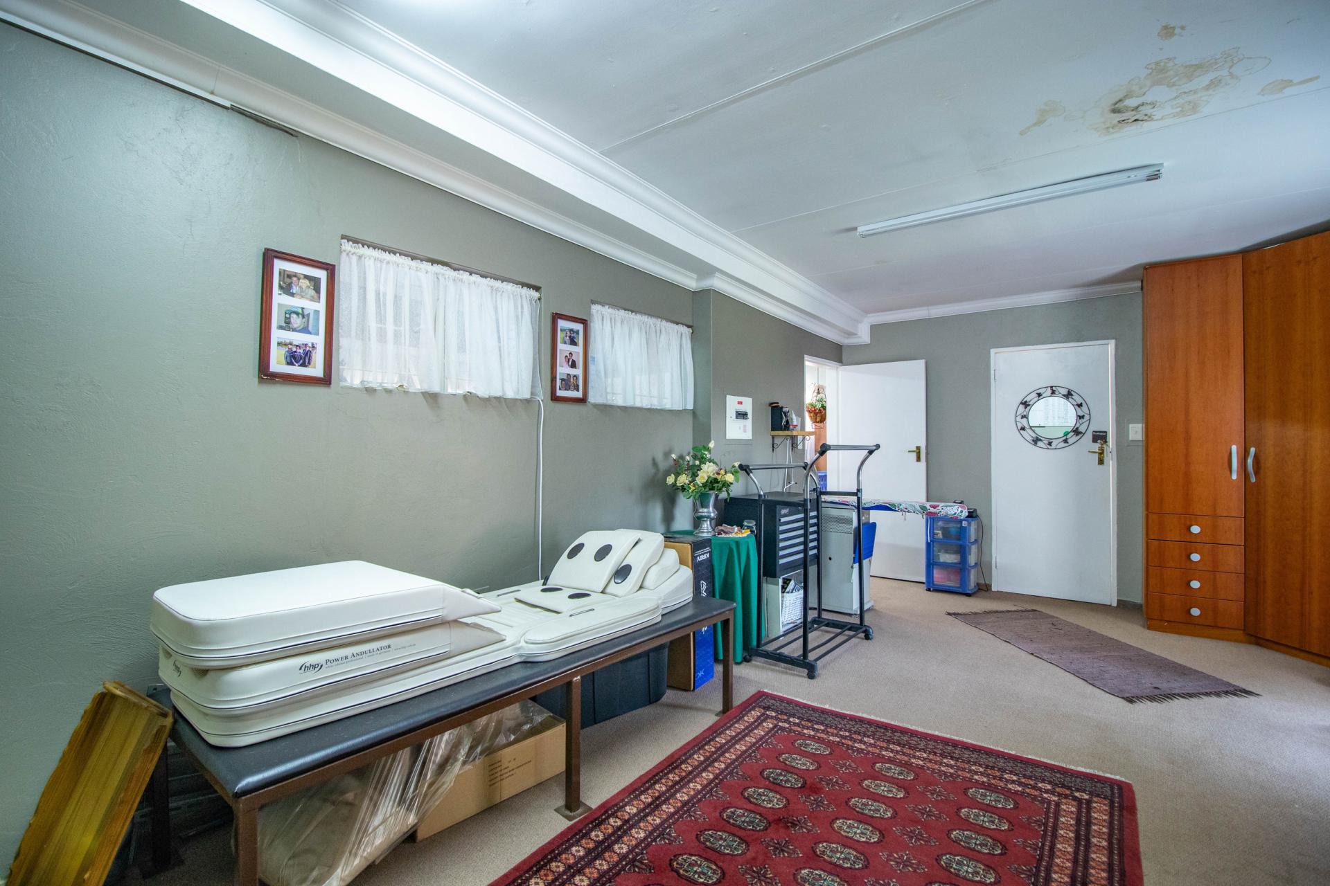  of property in Moreletapark