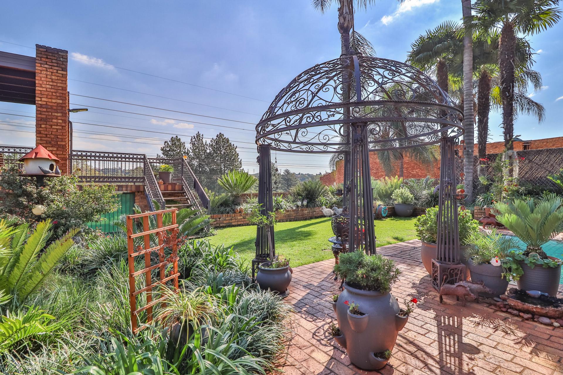  of property in Moreletapark