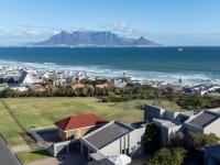 of property in Bloubergstrand