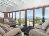  of property in Bloubergstrand