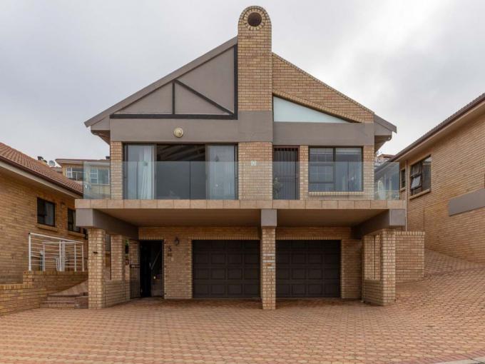 3 Bedroom House for Sale For Sale in Mossel Bay - MR677501
