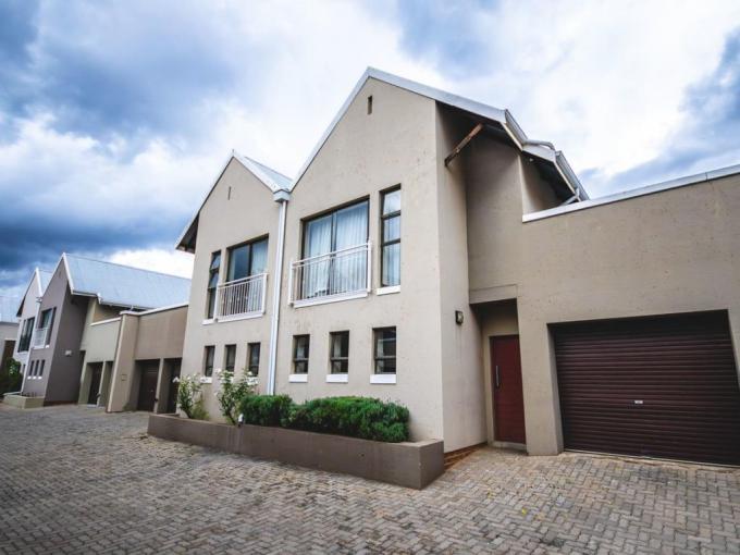 2 Bedroom Duplex for Sale For Sale in Heritage Hill - MR677507